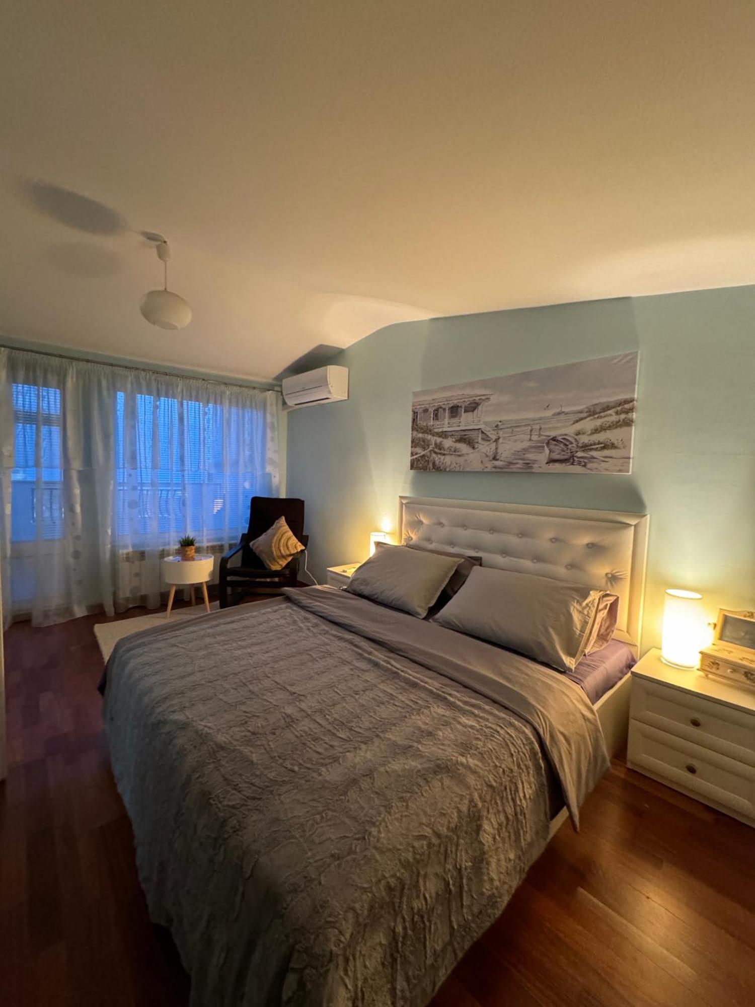 Kakavanen'S Sea View Apartment Балчик Екстериор снимка